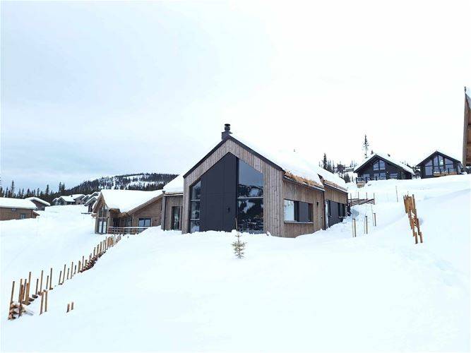 Myrsetervegen 100, Kvitfjell