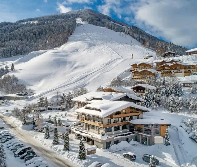Saalbach Suites by Alps Resort - Sommar – bild 2