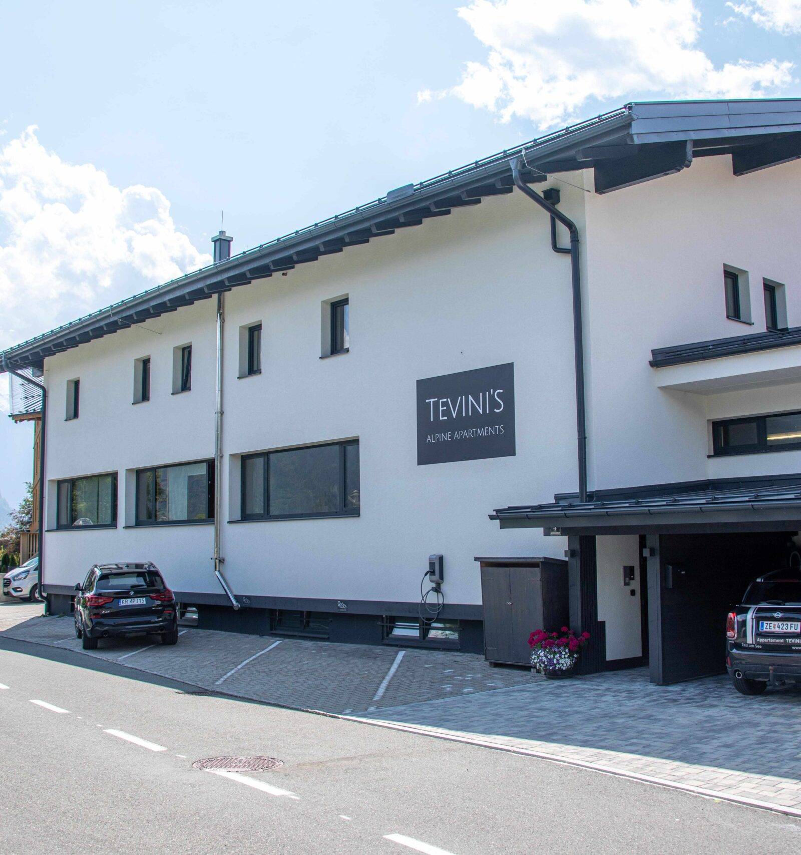 Tevini Alpine Apartments, Zell am See