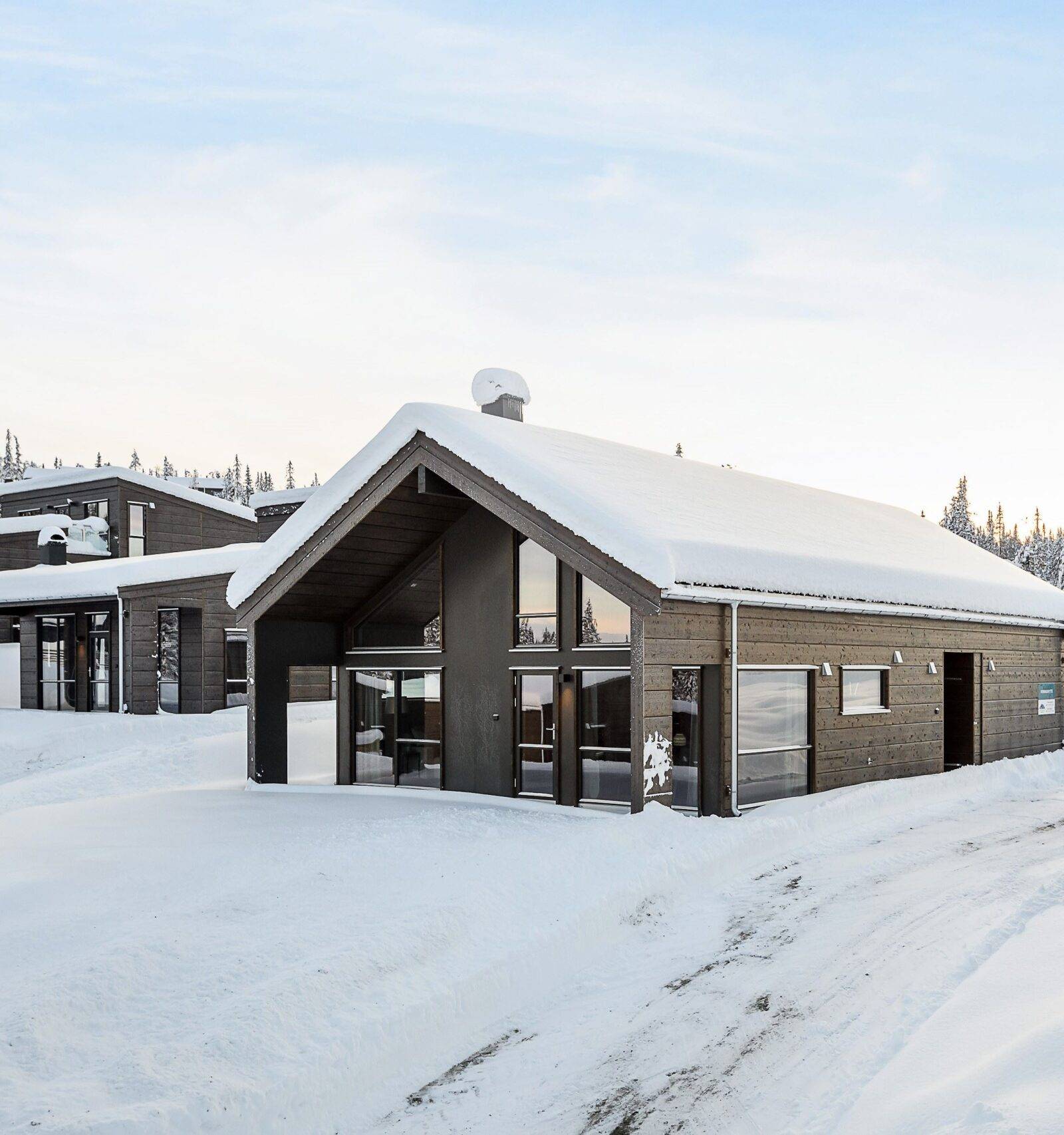 Varden 48, Kvitfjell