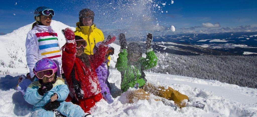 Skidsemester för familjen i Westendorf
