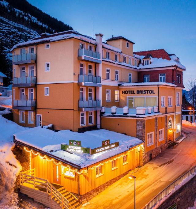 Hotel Bristol