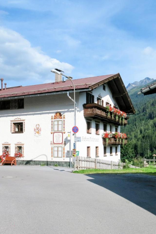 Apartment Hof Am Schonbach-1 by Interhome