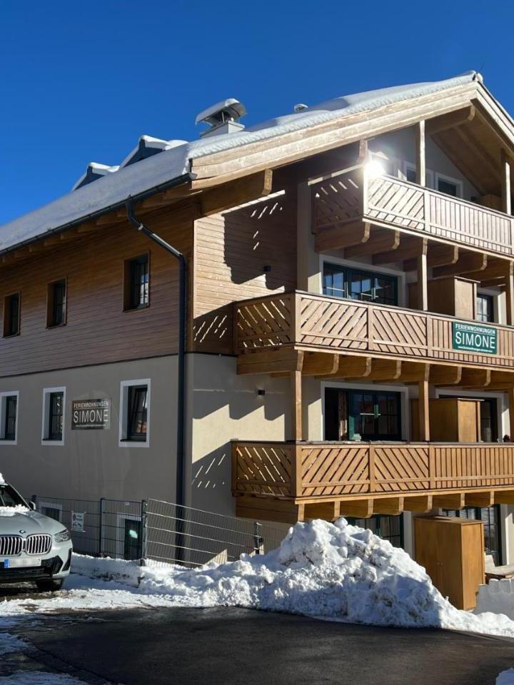 Superior Apartment (1 extra-large double bed) - Free WiFi – Fewo Simone
