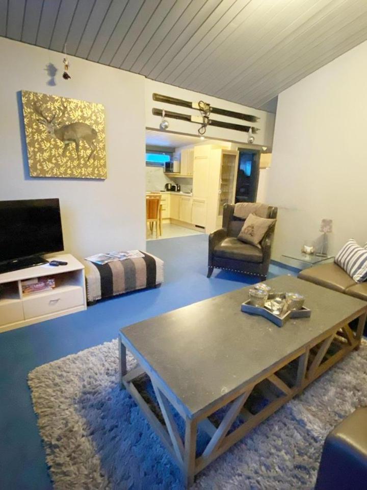 Superior Apartment (1 sofa bed) - Free WiFi – St Anton Ski Apartments
