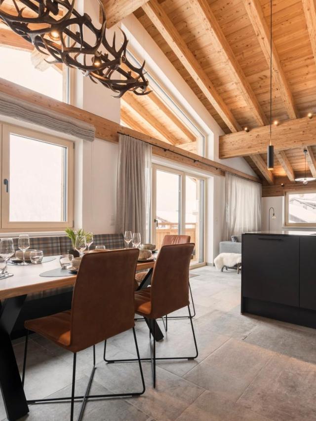 Moose Lodge – billede 12