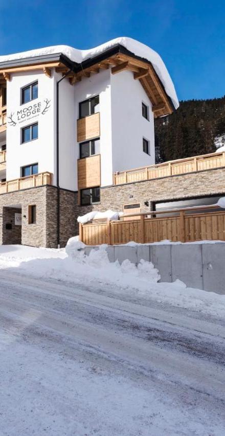 Moose Lodge – billede 4