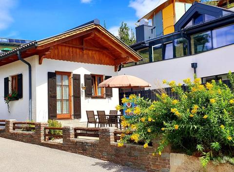 The Little Pool House – Wagrain
