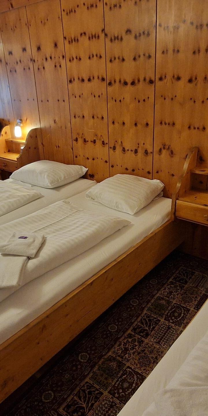 Familieværelse “Bernkogel nr. 12, 30” max 5 pers. – Pension Eder