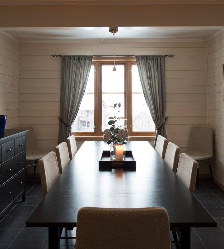 5-værelses lejlighed “E” max 10 pers. – Skarsnuten Hotel