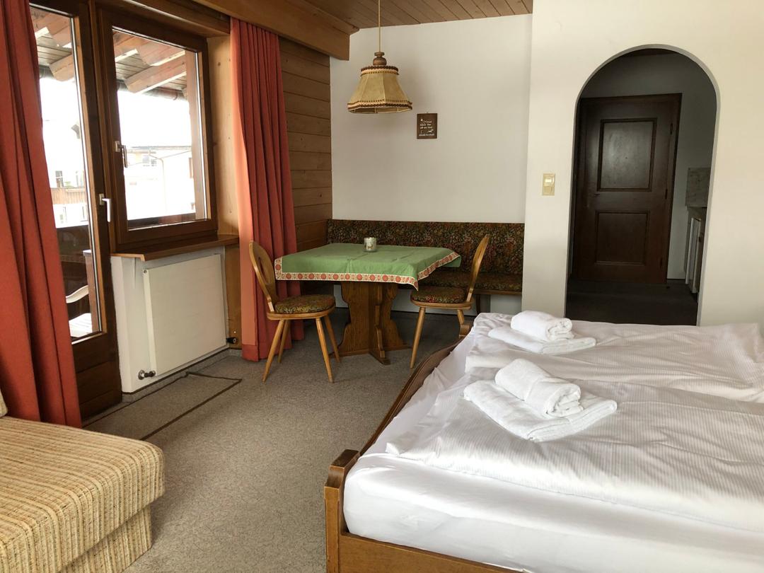 Studiolejlighed m balkon max 3 pers. – Sportpension Therese
