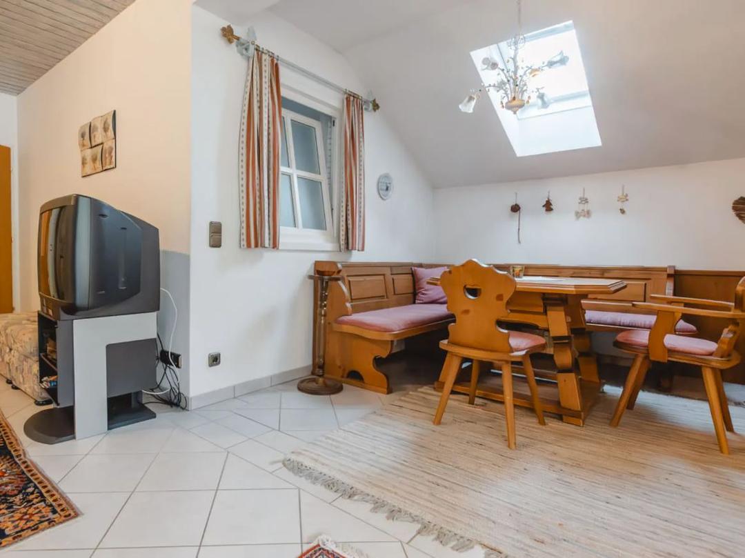 2-rumslägenhet (75 m2) max 4 pers. – Lägenhet Schlossalmblick