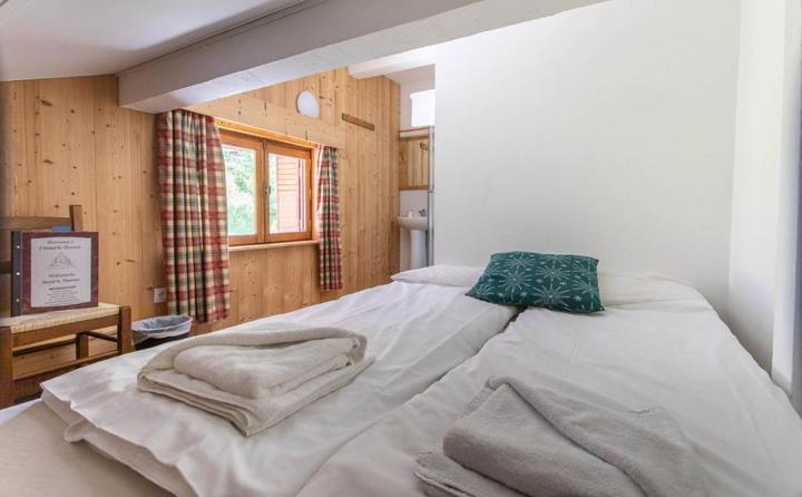 Dobbeltværelse max 2 pers. – Hotel Le Chamois (1/4)