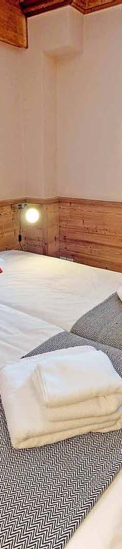 Nr.2: 4-værelses lejlighed til 6/8 personer (3 soveværelser; 90 m²) – Residence Le Sabot de Vénus - Grand Rue